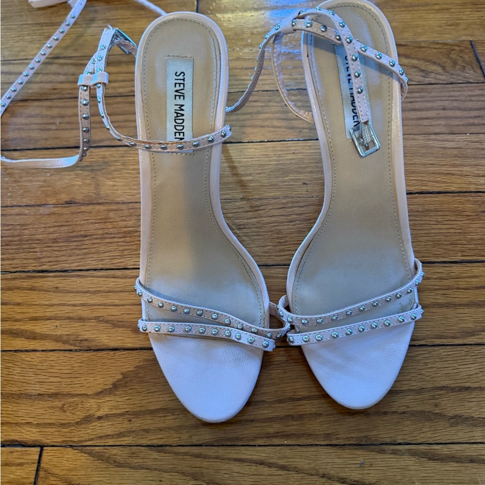 Steve Madden Studded Pink heels